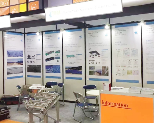 Attend exhibitions1